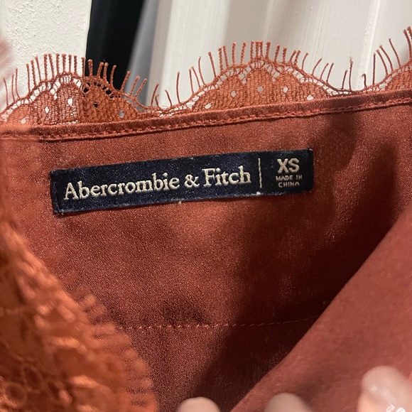 A&F Rust Color Lace Cami 🍁 - Picture 3 of 3